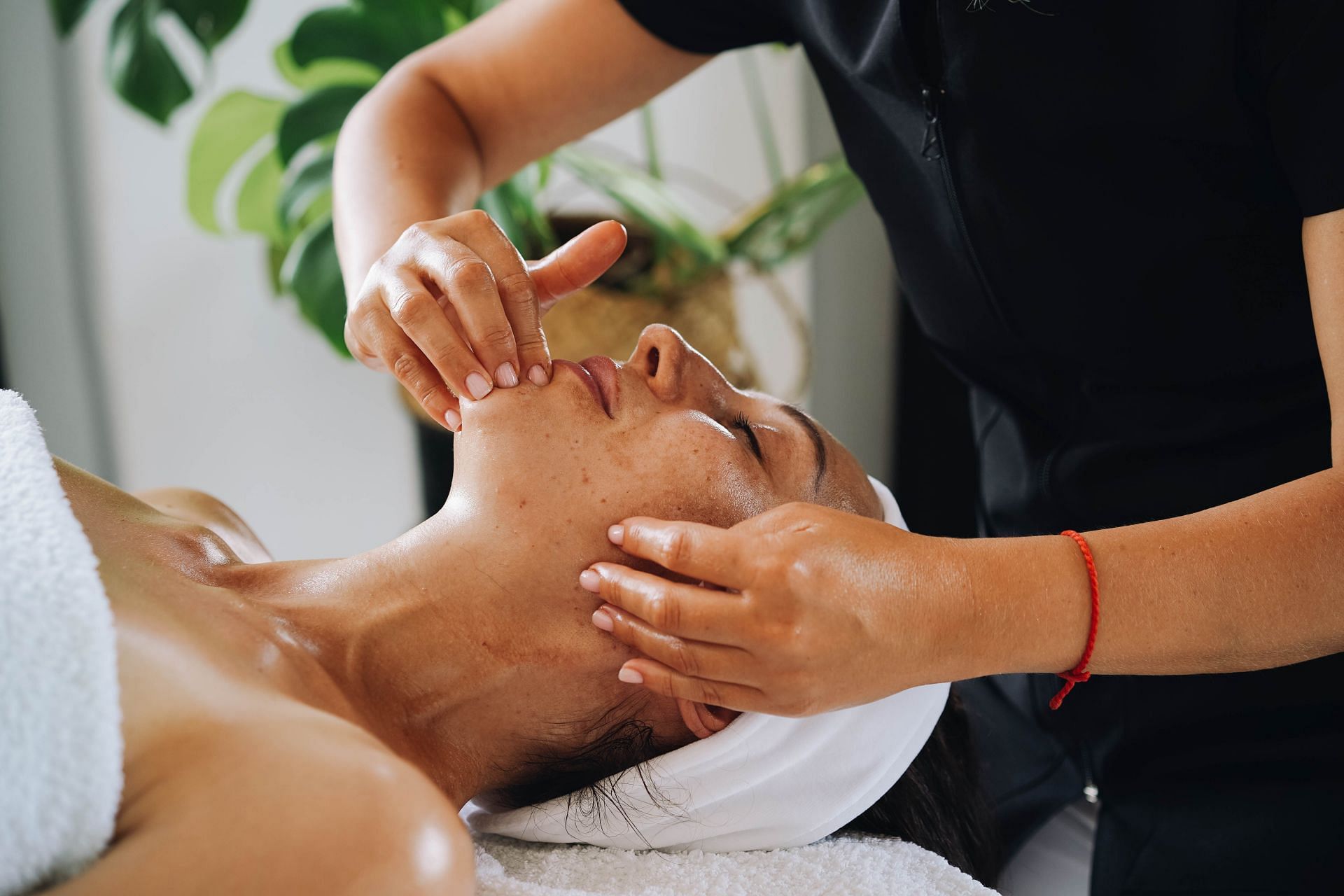 Importance of understanding buccal massage benefits (image sourced via Pexels / Photo by olia denilevich)